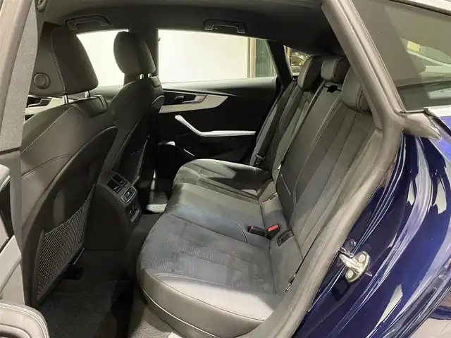 アウディ アウディ Ａ５ SB 40TDIクワトロ Sライン 愛知県 2022(令4)年 3.7万km 紺Ｍ Ｈ＆Ｒダウンサス　/バーチャルコクピット　/ハーフレザー　/シートヒーター　/ＭＭＩナビゲーション　/Ｂｌｕｅｔｏｏｔｈ　/３６０度カメラ　/ＡｐｐｌｅＣａｒＰｌａｙ/ＡｎｄｒｏｉｄＡｕｔｏ　/フルセグＴＶ　/ACC　/LKA　/BSM /ETC２．０/パワーバックドア/プッシュスタート/ウィンカーミラー/アイドリングストップ