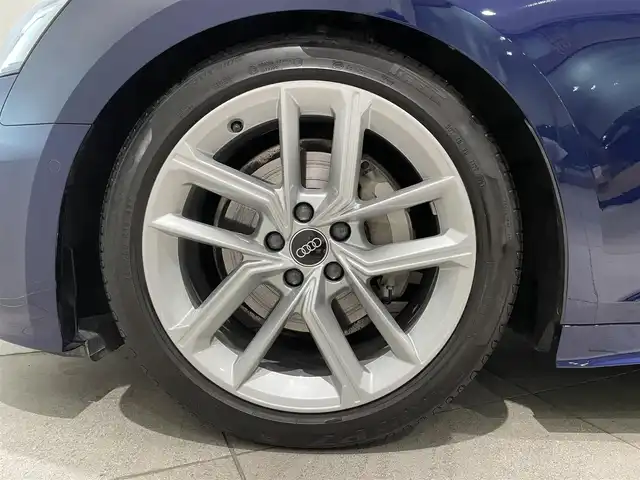 アウディ アウディ Ａ５ SB 40TDIクワトロ Sライン 愛知県 2022(令4)年 3.7万km 紺Ｍ Ｈ＆Ｒダウンサス　/バーチャルコクピット　/ハーフレザー　/シートヒーター　/ＭＭＩナビゲーション　/Ｂｌｕｅｔｏｏｔｈ　/３６０度カメラ　/ＡｐｐｌｅＣａｒＰｌａｙ/ＡｎｄｒｏｉｄＡｕｔｏ　/フルセグＴＶ　/ACC　/LKA　/BSM /ETC２．０/パワーバックドア/プッシュスタート/ウィンカーミラー/アイドリングストップ