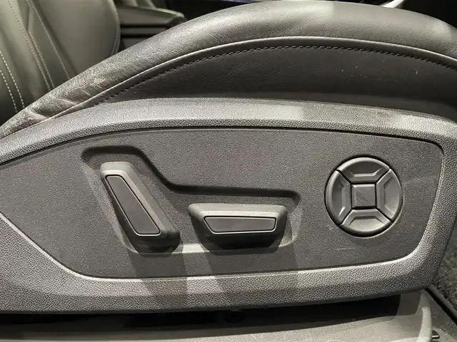 アウディ Ａ７ SB 55TFSIクワトロSライ 愛知県 2018(平30)年 5.1万km ミトスブラックメタリック ＢＡＮＧ＆ＯＬＦＳＥＮサウンド　/ＭＭＩナビゲーション　/Ｂｌｕｅｔｏｏｔｈ　/３６０度カメラ　/ＡｐｐｌｅＣａｒＰｌａｙ　/ＡｎｄｒｏｉｄＡｕｔｏ　/フルセグＴＶ　/ＡＣＣ　/ＬＫＡ　/ＢＳＭ　/バーチャルコクピット/マトリクスLEDヘッドライト/パワーバックドア/プッシュスタート/アイドリングストップ/ウィンカーミラー