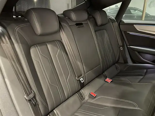 アウディ Ａ７ SB 55TFSIクワトロSライ 愛知県 2018(平30)年 5.1万km ミトスブラックメタリック ＢＡＮＧ＆ＯＬＦＳＥＮサウンド　/ＭＭＩナビゲーション　/Ｂｌｕｅｔｏｏｔｈ　/３６０度カメラ　/ＡｐｐｌｅＣａｒＰｌａｙ　/ＡｎｄｒｏｉｄＡｕｔｏ　/フルセグＴＶ　/ＡＣＣ　/ＬＫＡ　/ＢＳＭ　/バーチャルコクピット/マトリクスLEDヘッドライト/パワーバックドア/プッシュスタート/アイドリングストップ/ウィンカーミラー