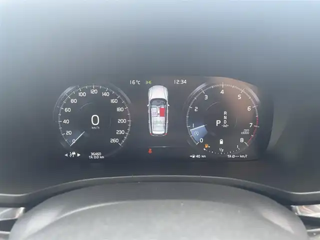 ボルボ Ｖ６０ クロスカントリー B5 AWD 栃木県 2021(令3)年 3.7万km オスミウムグレーM 黒革シート/パワーシート/全席シートヒーター/ナビ/フルセグTV/　TVキャンセラー/全方位カメラ/ETC/パワーテールゲート/ステアリングヒーター/ACC/レーンキープアシスト/ブラインドスポット/クリアランスソナー/LEDヘッドライト/ドライブレコーダー