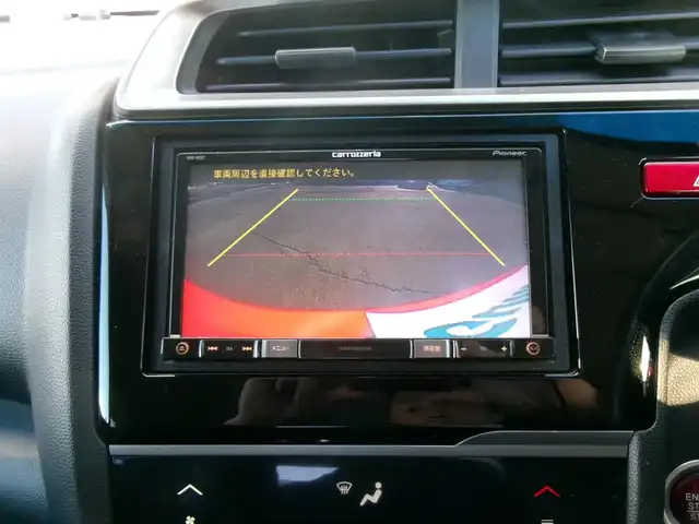 ホンダ フィット 13G Fパッケージ 群馬県 2016(平28)年 5.1万km ミラノレッド ワンオーナー/社外メモリーナビ・フルセグTV/ ・BT・DVD(AVIC-RZ07)/バックモニター/社外ドライブレコーダー/社外ETC/純正フロント・リアセンサー/純正LEDヘッドライト/社外14インチアルミホイール/オートリトラミラー/スマートキー×2＆プッシュスタート/保証書＆取説