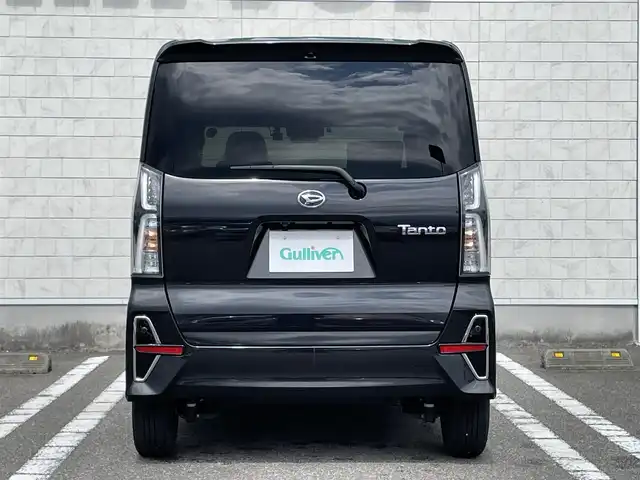ダイハツ タント カスタム X 宮崎県 2022(令4)年 2.2万km ブラックマイカメタリック 社外ナビ【CN-RE07WD】/・フルセグTV・DVD・CD・Bluetooth/バックカメラ/両側パワースライドドア/ビルトインETC/前後ドライブレコーダー【SN-TWT9700】/前後コーナーセンサー/D/N席シートヒーター/衝突軽減ブレーキ/LEDヘッドライト/オートハイビームアシスト/社外フロアマット/ハーフレザーシート/スペアキー有り
