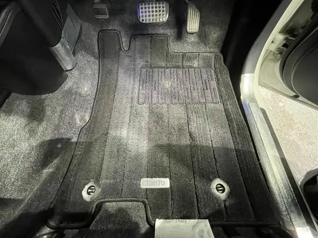 ダイハツ タント カスタムX トップED VS SAⅢ 鹿児島県 2019(平31)年 8.5万km パールホワイトⅢ ワンオーナー　/禁煙車　/純正ナビ(CD/DVD/フルセグTV/Bluetooth)　/全方位カメラ　/スマートアシスト3/両側パワースライドドア　/横滑り防止　/LEDヘッドライト/運転席シートヒーター　/ＥＴＣ　/ドライブレコーダー　/コーナーセンサー　/純正アルミホイール/オートライト/オートマチックハイビーム