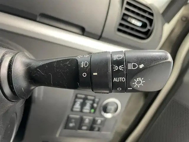 ダイハツ タント カスタムX トップED VS SAⅢ 鹿児島県 2019(平31)年 8.5万km パールホワイトⅢ ワンオーナー　/禁煙車　/純正ナビ(CD/DVD/フルセグTV/Bluetooth)　/全方位カメラ　/スマートアシスト3/両側パワースライドドア　/横滑り防止　/LEDヘッドライト/運転席シートヒーター　/ＥＴＣ　/ドライブレコーダー　/コーナーセンサー　/純正アルミホイール/オートライト/オートマチックハイビーム