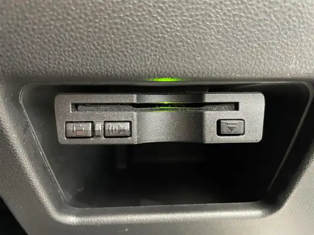 ダイハツ タント カスタムX トップED VS SAⅢ 鹿児島県 2019(平31)年 8.5万km パールホワイトⅢ ワンオーナー　/禁煙車　/純正ナビ(CD/DVD/フルセグTV/Bluetooth)　/全方位カメラ　/スマートアシスト3/両側パワースライドドア　/横滑り防止　/LEDヘッドライト/運転席シートヒーター　/ＥＴＣ　/ドライブレコーダー　/コーナーセンサー　/純正アルミホイール/オートライト/オートマチックハイビーム