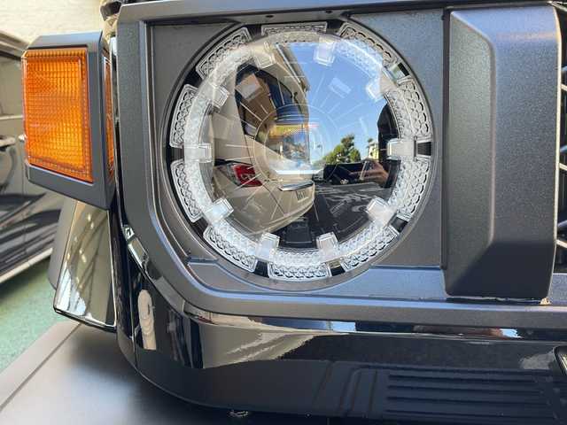 トヨタ ランドクルーザー AX 大阪府 2024(令6)年 0.1万km アティチュードブラックマイカ ワンオーナー/純正ナビ/純正フルセグTV/登録時走行距離338km/バックカメラ/４WD/クルーズコントロール/WAC/衝突軽減システム/レーンアシスト/純正アルミホイール１６インチ/MTモード付AT/ダウンヒルアシストコントロール/ETC/ドアバイザー