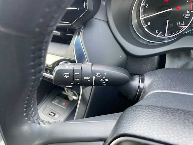 トヨタ ハリアー G 三重県 2021(令3)年 4.7万km プレシャスブラックパール セーフティセンス/・プリクラッシュセーフティ/・レーントレーシングアシスト/・レーダークルーズコントロール/・アダプティブハイビームアシスト/・ロードサインアシスト/パーキングサポートブレーキ/純正ディスプレイオーディオ/【フルセグTV/Bluetooth/USB/AUX/Miracast】/バックカメラ/ETC/前後ドライブレコーダー/パワーバックドア/ハーフレザーシート/D席パワーシート/オートライト/プロジェクター式LEDヘッドランプ/デイタイムランニングランプ/LEDフロントフォグランプ/プッシュスタート/スマートキー/スペアキー/純正フロアマット