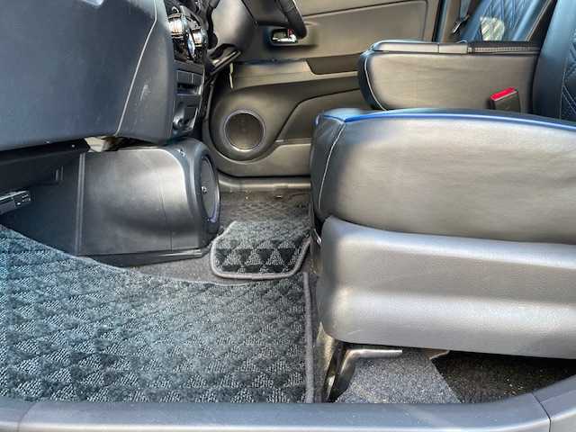 トヨタ ｂＢ Z 煌 宮城県 2013(平25)年 10.3万km ダークレッドマイカ 走行距離：102178km/車高調TEIN/社外マフラー/ドラレコ/ＥＴＣ/スペアキー/レザーシートカバー/RAZOペダルカバー/社外アルミホイール/社外フロアマット/エアロ/純正ドアバイザー/フォグランプ/FM・AM・TV・BT・TV・IPOD・HDMI・AUX・DVD・USB・DISC