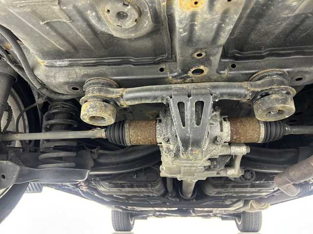 ホンダ ヴェゼル ハイブリッド X 福島県 2014(平26)年 12.6万km ホワイトオーキッドパール /禁煙車//４ＷＤ//シートヒーター//パドルシフト//純正ナビ/ワンセグTV・CD・DVD・BT//バックカメラ//アルミ付きサマータイヤ積込//クルーズコントロール//純正ＬＥＤライト//電動パーキングブレーキ//ステアリングリモコン//フォグライト//スマートキー2本//取扱説明書//保証書