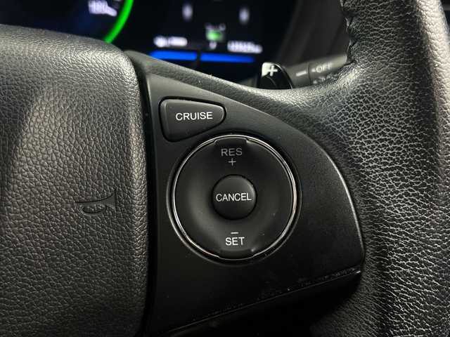 ホンダ ヴェゼル ハイブリッド X 福島県 2014(平26)年 12.6万km ホワイトオーキッドパール /禁煙車//４ＷＤ//シートヒーター//パドルシフト//純正ナビ/ワンセグTV・CD・DVD・BT//バックカメラ//アルミ付きサマータイヤ積込//クルーズコントロール//純正ＬＥＤライト//電動パーキングブレーキ//ステアリングリモコン//フォグライト//スマートキー2本//取扱説明書//保証書