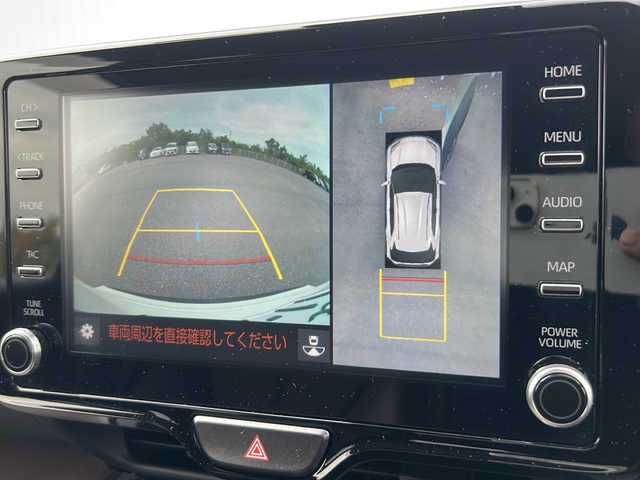 トヨタ ヤリスクロス ハイブリッド Z 愛媛県 2021(令3)年 2.1万km ブラックマイカ/ホワイトパールクリスタルシャイン 2トーン 純正ディスプレイナビ/Bluetooth/USB/ACP/AA/全方位カメラ/クルーズコントロール追従あり/パワーシート/ハーフレザー/前席シートヒーター/純正18インチAW/HUB/BSM/LEDヘッドライト/コーナーセンサー/フォグランプ/保証書/取扱説明書