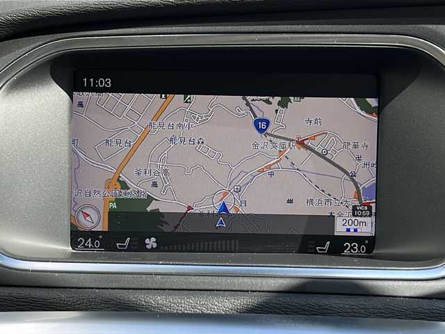 ボルボ Ｖ４０ T3 クラシックエディション 神奈川県 2020(令2)年 3.8万km 白 純正ナビ/フルセグTV/バックカメラ/クルーズコントロール/パドルシフト/ガラスルーフ/レザーシート/前席パワーシート/前席シートヒーター/ETC/前後ドライブレコーダー/コーナーセンサー/スマートキー/スペアキー×1/純正フロアマット/純正AW/取扱説明書/保証書