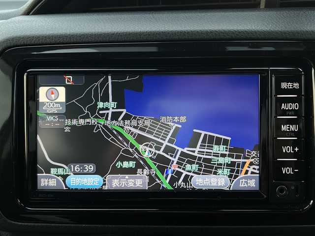 トヨタ ヴィッツ F セーフティーエディションⅡ 石川県 2018(平30)年 2.9万km ボルドーマイカメタリック 4WD/トヨタセーフティセンスC/・衝突軽減ブレーキ/・クリアランスソナー/・レーンキープアシスト/純正SDナビゲーション/【ワンセグTV・Bluetooth・CD・AUX】/バックカメラ/LEDヘッドライト/・オートハイビーム/・オートライト/・フォグランプ/ビルトインETC/エンジンプッシュスタート/・スマートキー/・スペアキー/ステアリングリモコン/純正フロアマット/横滑り防止装置/保証書/取扱説明書