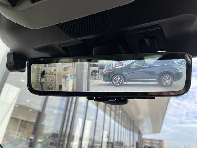 スバル フォレスター ハイブリッド アドバンス 愛知県 2022(令4)年 1.8万km クリスタルホワイトP アイサイト/純正8型ナビ/レーダークルーズコントロール/シートヒーター/バックカメラ/電動リアゲート/パワーシート/コーナーセンサー/純正アルミホイール/ブラインドスポットモニター/LEDヘッドライト/パドルシフト/ステアリングヒーター/インテリジェントミラー/オートマチックハイビーム/ドライブレコーダー/ETC/衝突軽減システム/フルセグ/CD DVD/Bluetooth/ステアリングスイッチ/スマートキー/プッシュスタート