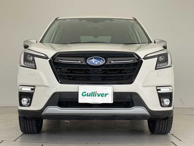 スバル フォレスター ハイブリッド アドバンス 愛知県 2022(令4)年 1.8万km クリスタルホワイトP アイサイト/純正8型ナビ/レーダークルーズコントロール/シートヒーター/バックカメラ/電動リアゲート/パワーシート/コーナーセンサー/純正アルミホイール/ブラインドスポットモニター/LEDヘッドライト/パドルシフト/ステアリングヒーター/インテリジェントミラー/オートマチックハイビーム/ドライブレコーダー/ETC/衝突軽減システム/フルセグ/CD DVD/Bluetooth/ステアリングスイッチ/スマートキー/プッシュスタート