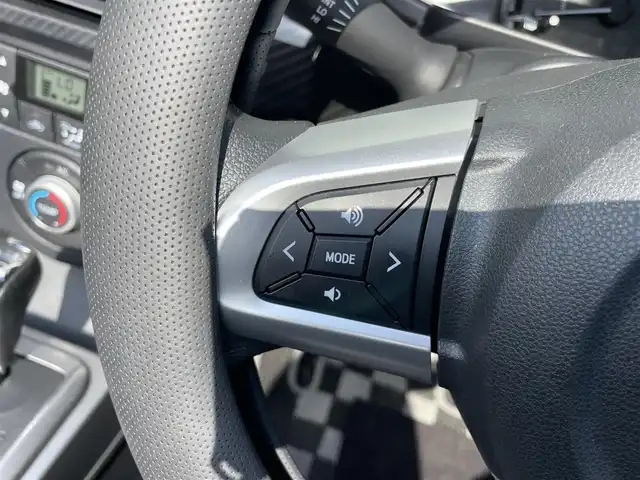 ダイハツ コペン ローブ 千葉県 2023(令5)年 1.1万km ブラックマイカメタリック 純正7インチナビ/Bluetooth/バックカメラ/フルセグTV/シートヒーター/LEDヘッドライト/フォグランプ/スマートキー/プッシュスタート/純正アルミ/純正フロアマット/MTモード付AT