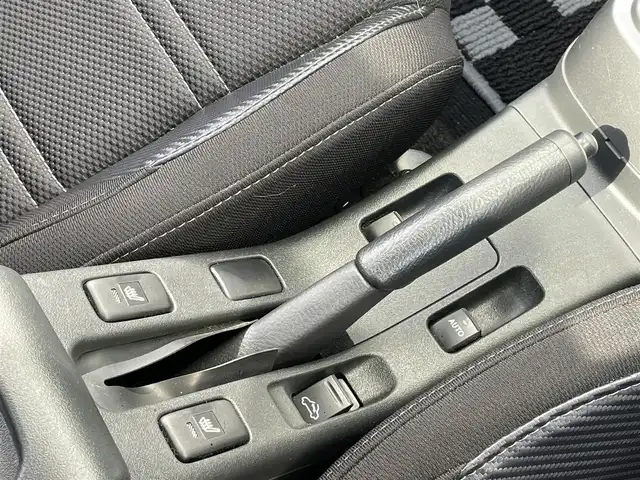 ダイハツ コペン ローブ 千葉県 2023(令5)年 1.1万km ブラックマイカメタリック 純正7インチナビ/Bluetooth/バックカメラ/フルセグTV/シートヒーター/LEDヘッドライト/フォグランプ/スマートキー/プッシュスタート/純正アルミ/純正フロアマット/MTモード付AT