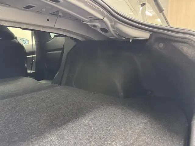 トヨタ ８６ GT 三重県 2018(平30)年 6.8万km クリスタルホワイトパール プレミアムガソリン/FR/6F/KENWOOD 7インチ『彩速ナビ』 MDV-D405BTW/（FM/AM/CD/DVD/iPod/USB/SD/地デジTV/Bluetooth/SMART USEN）/バックカメラ/ドライブレコーダー 前後/ETC/社外トランクスポイラー/安全/・ABS/・VSC（ビークル・スタビリティ・コントロール）/・トラクションコントロール（TRACK機能付）/・ヒルスタートアシスト/・緊急ブレーキシグナル/・SRS 運転席・助手席＋サイド＋カーテンシールドエアバッグ/装備/・【OP】17inch×7.5J brembo専用アルミホイール＋brembo製17インチ対向4potフロント・リヤベンチレーテッドディスクブレーキ/・左右独立オートエアコン/・コンライト（ヘッドライト自動点灯・自動消灯システム）/・LEDヘッドランプ/・フロント（LED）＆リヤフォグランプ（DOP）/・電動格納ドアミラー/・パワーステアリング/・パワーウインドウ/・プッシュスタート/・純正17inAW/・スマートキーx1/アプライドG型（2017.10～生産終了）/など