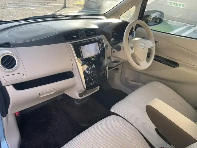 日産 デイズ X 福岡県 2017(平29)年 2.4万km アイスブルー 【ワンオーナー】/登録時距離23843Km/純正メモリナビ/フルセグTV/アラウンドビューモニター/衝突軽減ブレーキ/スマートキーX2/エンジンプッシュスタート/保証書/取扱説明書/スペアキー