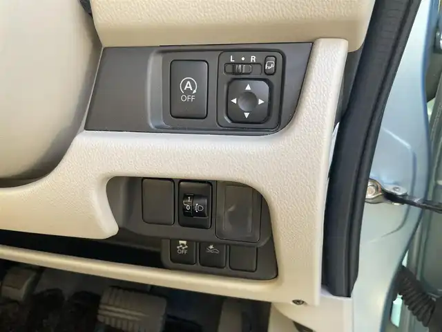 日産 デイズ X 福岡県 2017(平29)年 2.4万km アイスブルー 【ワンオーナー】/登録時距離23843Km/純正メモリナビ/フルセグTV/アラウンドビューモニター/衝突軽減ブレーキ/スマートキーX2/エンジンプッシュスタート/保証書/取扱説明書/スペアキー