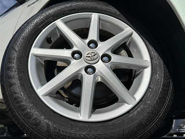 トヨタ アクア S 愛媛県 2012(平24)年 7.4万km ライムホワイトパールクリスタルシャイン 純正ナビ/フルセグTV/バックカメラ/ETC/純正AW/純正フロアマット/LEDヘッドライト/オートライト/スマートキー/プッシュスタート/シートヒーター/電格ミラー/禁煙車/ステアリングスイッチ