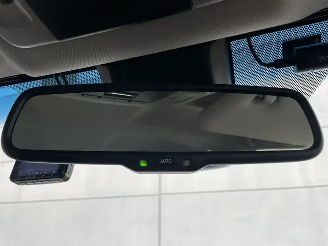 トヨタ カムリ WS 千葉県 2021(令3)年 6.8万km プラチナホワイトパールマイカ 純正9インチナビ/トヨタセーフティセンス/レーダークルーズコントロール/レーンキープアシスト/全方位カメラ/D/N席シートヒーター/Bluetooth/フルセグTV/HUD/オートハイビーム/LEDヘッドライト/ブレーキホールド機能/ETC/パワーシート