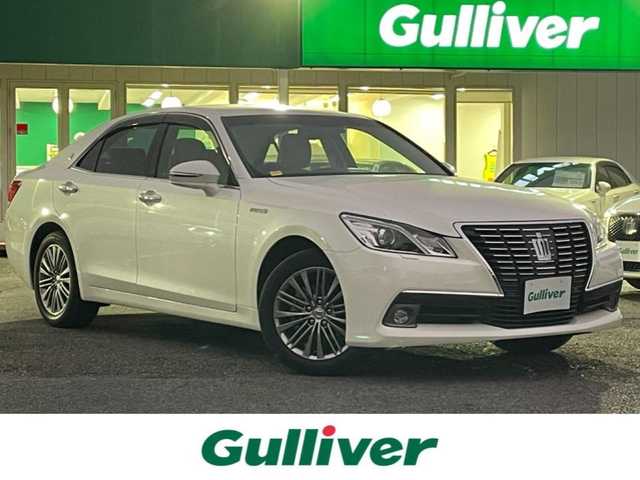 トヨタ クラウン ハイブリッド ロイヤルサルーンG 宮城県 2013(平25)年 5.3万km ホワイトパールクリスタルシャイン 【返品サービス車両 落札不可】/・プリクラッシュセーフティー/・インテリジェントクリアランスソナー/・純正メーカーオプションHDDナビ/・CD/DVD/MSV/Bluetooth/フルセグ/・バックカメラ/・アダプティブクルーズコントロール/・前席パワーシート/・前席シートヒーター/・ステアリングヒーター/・スマートキー/・トランクイージークローザー/・前後コーナーセンサー/・純正17インチアルミホイール/・純正ドライブレコーダー【DRT-H61A】/・ビルトインETC/・純正LEDヘッドライト/・フォグランプ/・木目調パネル/・本革巻きステアリング/・ドアバイザー/・サイド＆カーテンエアバッグ