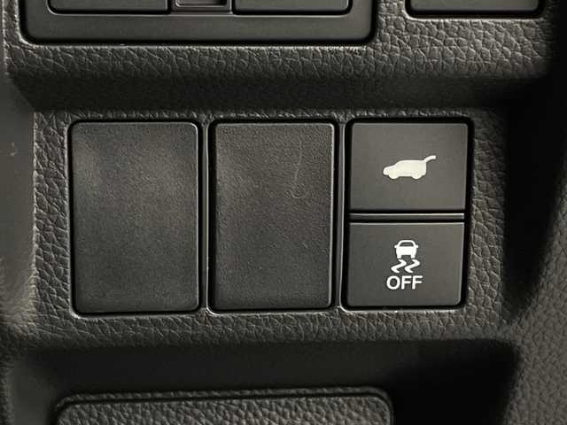 ホンダ ステップワゴン スパーダ eHEV 新潟県 2025(令7)年 0.1千km クリスタルブラックパール 15.6インチフリップダウンモニター/純正11.4インチナビ/　　フルセグ/CD/DVD/BT/バックカメラ/両側パワースライドドア/パワーバックドア/レーダークルーズコントロール/LEDオートライト/ハーフレザーシート/シートヒーター/純正16インチアルミホイール/ステアリングスイッチ/BSM/USBポート/パドルシフト/スマートキー