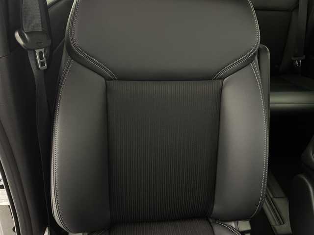 ホンダ ステップワゴン スパーダ eHEV 新潟県 2025(令7)年 0.1千km クリスタルブラックパール 15.6インチフリップダウンモニター/純正11.4インチナビ/　　フルセグ/CD/DVD/BT/バックカメラ/両側パワースライドドア/パワーバックドア/レーダークルーズコントロール/LEDオートライト/ハーフレザーシート/シートヒーター/純正16インチアルミホイール/ステアリングスイッチ/BSM/USBポート/パドルシフト/スマートキー