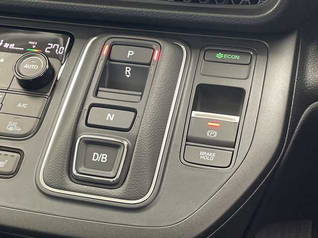 ホンダ ステップワゴン eHEV エアー EX 千葉県 2025(令7)年 0.1千km クリスタルブラックパール 11.4インチ純正ナビ/フルセグTV/レーダークルーズコントロール/レーンキープアシスト/ハンドルアシスト/オートハイビーム/クリアランスソナー/LEDヘッドライト/ETC/両側パワースライドドア