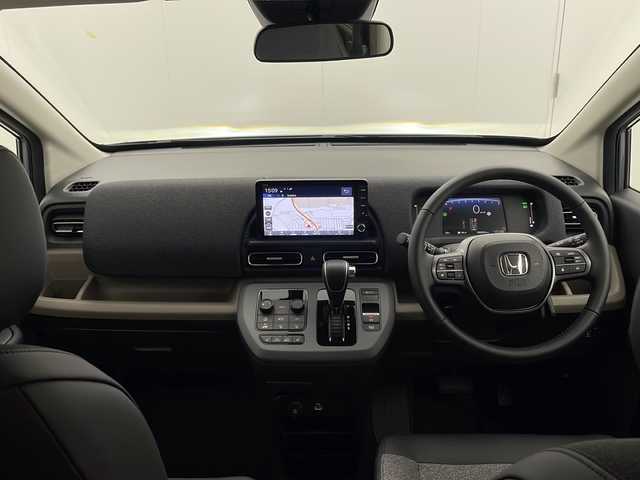 ホンダ フリード AIR EX 茨城県 2025(令7)年 0.1千km ソニックグレーパール 純正9型メモリーナビゲーション/【LXM-242ZFNi】/フルセグ/Bluetooth/CarPlay/バックカメラ/両側電動スライドドア/ホンダセンシング/CMBS衝突軽減ブレーキ/歩行者事故低減ステアリング/アダブティブクルーズコントロール/LKAS車線維持支援システム/路外逸脱抑制機能/誤発進抑制機能/先行車発進お知らせ機能/標識認識機能/後方誤発進抑制機能/ブラインドスポットインフォメーション/踏み間違い衝突防止アシスト/前後パーキングセンサー/オートハイビーム/ハーフレザーシート/前席シートヒーター/革巻きステアリング/電動パーキングブレーキ/オートブレーキホールド/リアクーラー/ECON/プッシュスタート/スマートキー/LEDヘッドランプ/オートライト/純正15インチアルミホイール/取扱説明書/保証書