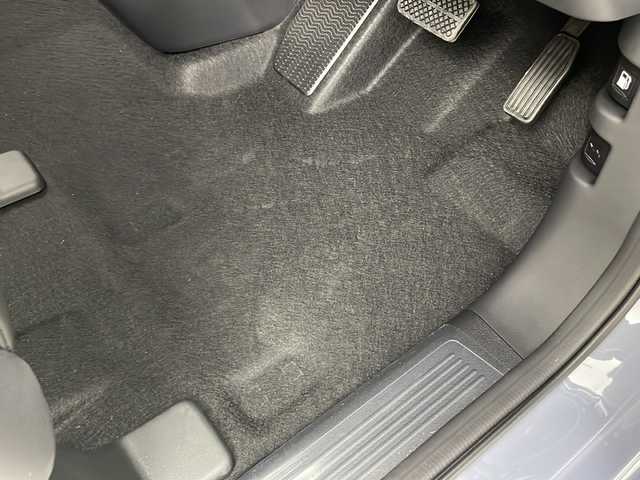 ホンダ フリード AIR EX 茨城県 2025(令7)年 0.1千km ソニックグレーパール 純正9型メモリーナビゲーション/【LXM-242ZFNi】/フルセグ/Bluetooth/CarPlay/バックカメラ/両側電動スライドドア/ホンダセンシング/CMBS衝突軽減ブレーキ/歩行者事故低減ステアリング/アダブティブクルーズコントロール/LKAS車線維持支援システム/路外逸脱抑制機能/誤発進抑制機能/先行車発進お知らせ機能/標識認識機能/後方誤発進抑制機能/ブラインドスポットインフォメーション/踏み間違い衝突防止アシスト/前後パーキングセンサー/オートハイビーム/ハーフレザーシート/前席シートヒーター/革巻きステアリング/電動パーキングブレーキ/オートブレーキホールド/リアクーラー/ECON/プッシュスタート/スマートキー/LEDヘッドランプ/オートライト/純正15インチアルミホイール/取扱説明書/保証書