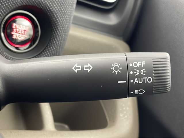 ホンダ フリード AIR EX 茨城県 2025(令7)年 0.1千km プラチナホワイトパール 純正9型メモリーナビゲーション/【LXM-242ZFNi】/フルセグ/Bluetooth/CarPlay/バックカメラ/両側電動スライドドア/ホンダセンシング/CMBS衝突軽減ブレーキ/歩行者事故低減ステアリング/アダブティブクルーズコントロール/LKAS車線維持支援システム/路外逸脱抑制機能/誤発進抑制機能/先行車発進お知らせ機能/標識認識機能/後方誤発進抑制機能/ブラインドスポットインフォメーション/踏み間違い衝突防止アシスト/前後パーキングセンサー/オートハイビーム/ハーフレザーシート/前席シートヒーター/革巻きステアリング/電動パーキングブレーキ/オートブレーキホールド/リアクーラー/ECON/プッシュスタート/スマートキー/LEDヘッドランプ/オートライト/純正15インチアルミホイール/取扱説明書/保証書