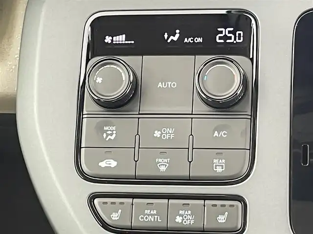 ホンダ フリード AIR EX 千葉県 2025(令7)年 0.1千km プラチナホワイトパール 登録済未使用車/ホンダセンシング/・路外逸脱抑制機能/・ブラインドスポットインフォメーション/・踏み間違い衝突軽減システム/・衝突軽減ブレーキ/・パーキングセンサー/・レーダークルーズコントロール/両側パワースライドドア/純正９型ホンダコネクトナビ/・型番：LXM-242ZFNi/・Apple CarPlay/Android Auto/Bluetooth/フルセグTV/・バックカメラ/皮巻きステアリング/・ステアリングスイッチ/ハーフレザーシート/・DNシートヒーター/電子パーキング/・ブレーキホールド/純正15インチAW/オートライト/・LEDヘッドライト