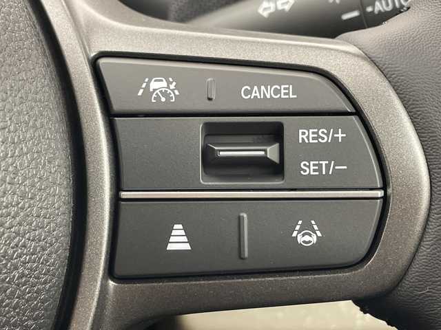 ホンダ フリード AIR EX 群馬県 2025(令7)年 0.1千km プラチナホワイトパール 登録済未使用車　純正９型ナビ　マルチビューカメラシステム　後退出庫サポート　ＢＳＭ　衝突被害軽減ブレーキ　レーンアシスト　アダプティブクルーズコントロール　オートマチックハイビーム　禁煙車