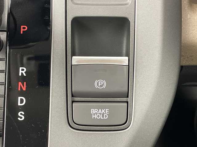 ホンダ フリード AIR EX 群馬県 2025(令7)年 0.1千km プラチナホワイトパール 登録済未使用車　純正９型ナビ　マルチビューカメラシステム　後退出庫サポート　ＢＳＭ　衝突被害軽減ブレーキ　レーンアシスト　アダプティブクルーズコントロール　オートマチックハイビーム　禁煙車