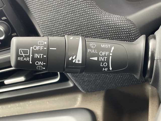 ホンダ フリード AIR EX 群馬県 2025(令7)年 0.1千km プラチナホワイトパール 登録済未使用車　純正９型ナビ　マルチビューカメラシステム　後退出庫サポート　ＢＳＭ　衝突被害軽減ブレーキ　レーンアシスト　アダプティブクルーズコントロール　オートマチックハイビーム　禁煙車