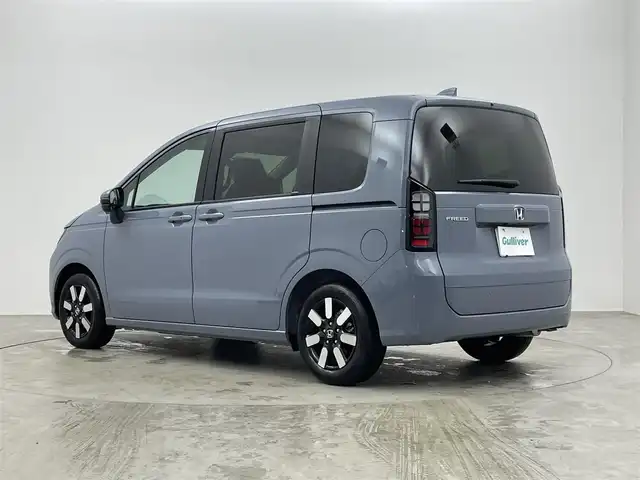 ホンダ フリード AIR EX 埼玉県 2025(令7)年 0.1千km ソニックグレーパール 登録済み未使用車/純正9インチナビ/ホンダセンシング/　Bluetooth　AppleCarPlay　地デジTV/全方位カメラ/両側パワースライドドア/レーダークルーズコントロール/衝突被害軽減ブレーキ/ハーフレザーシート/シートヒーター/リヤエアコン/純正15インチアルミホイール