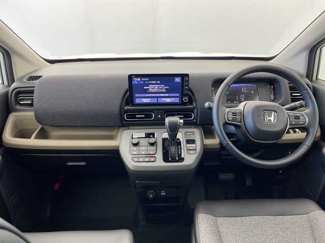 ホンダ フリード AIR EX 群馬県 2025(令7)年 0.1千km プラチナホワイトパール 登録済未使用車　純正9型ナビ　全周囲カメラ　マルチビューカメラシステム　後退出庫サポート　アダプティブクルーズコントロール　両側電動スライドドア　シートヒーター　BSM　LED　衝突被害軽減ブレーキ　禁煙車