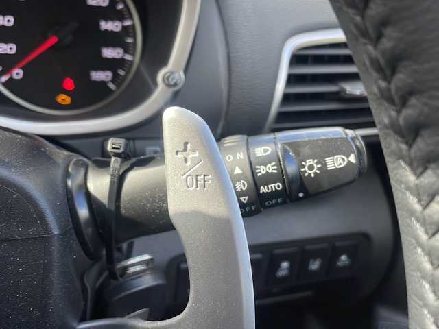 三菱 エクリプス クロス G 福島県 2020(令2)年 7.7万km シルキーホワイト e-Assist/・衝突被害軽減ブレーキ/・車線逸脱警報装置/・アダプティブクルーズコントロール/・誤発進抑制装置/・オートマチックハイビーム /・後側方車両検知警報システム/・先行車発進通知/社外メモリーナビ/・型番：MDV-D707BTW/・フルセグTV/BT/SD/CD/DVD/iPod/FM/AM/・バックカメラ/・ETC/全方向ドライブレコーダー/・品番：HDR360G/ヘッドアップディスプレイ/革張りステアリング/・パドルシフト/・ステアリングスイッチ/電子パーキング/・オートブレーキホールド/電動リアゲート/・ウィンカーミラー/・オートミラー/LEDヘッドライト/・フォグランプ/・オートライト/パーキングセンサー