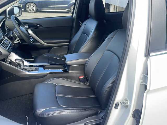 三菱 エクリプス クロス G 福島県 2020(令2)年 7.7万km シルキーホワイト e-Assist/・衝突被害軽減ブレーキ/・車線逸脱警報装置/・アダプティブクルーズコントロール/・誤発進抑制装置/・オートマチックハイビーム /・後側方車両検知警報システム/・先行車発進通知/社外メモリーナビ/・型番：MDV-D707BTW/・フルセグTV/BT/SD/CD/DVD/iPod/FM/AM/・バックカメラ/・ETC/全方向ドライブレコーダー/・品番：HDR360G/ヘッドアップディスプレイ/革張りステアリング/・パドルシフト/・ステアリングスイッチ/電子パーキング/・オートブレーキホールド/電動リアゲート/・ウィンカーミラー/・オートミラー/LEDヘッドライト/・フォグランプ/・オートライト/パーキングセンサー