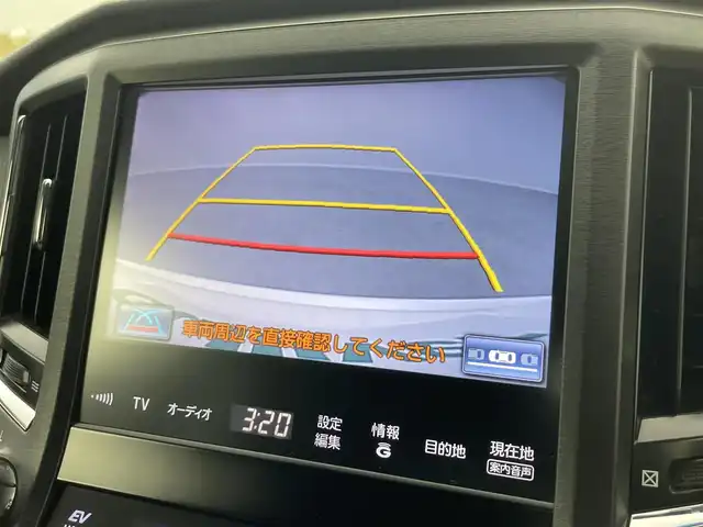 トヨタ クラウン ハイブリッド アスリートS 埼玉県 2013(平25)年 9.3万km ホワイトパールクリスタルシャイン 純正８型ナビ　温冷シート　Ｂカメラ　黒革　ＬＥＤヘッドライト　ビルトインＥＴＣ　前後ドライブレコーダー　パワーシート　クルーズコントロール　オートハイビーム　ＭＴモード付　フルセグ　ＢＴ　ＵＳＢ ミュージックサーバー　純正フロアマット　アイドリングストップ　スマートキー　プッシュスタート