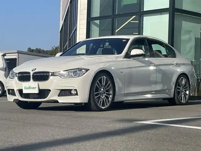 ＢＭＷ ３２０ｄ ブルーパフォーマンス Mスポーツ 愛媛県 2014(平26)年 7.9万km アルピンホワイトⅢ 純正ナビ(BT/CD/DVD)/バックカメラ/茶革シート/前席パワーシート/シートヒーター/運転席シートメモリー機能/イノベーションパッケージ/アクティブクルーズコントロール/レーンチェンジウォーニング/レーンディパーチャーウォーニング/全車接近警告機能(衝突被害軽減ブレーキ付)/ヘッドアップディスプレイ/ドライブレコーダー/パドルシフト/バックソナー/USB/AUX入力端子/ETC/アイドリングストップ/電格ミラー/現状サマー(純正AW)(255/35/ZR19)/FALKEN AZENIS KS10/禁煙車