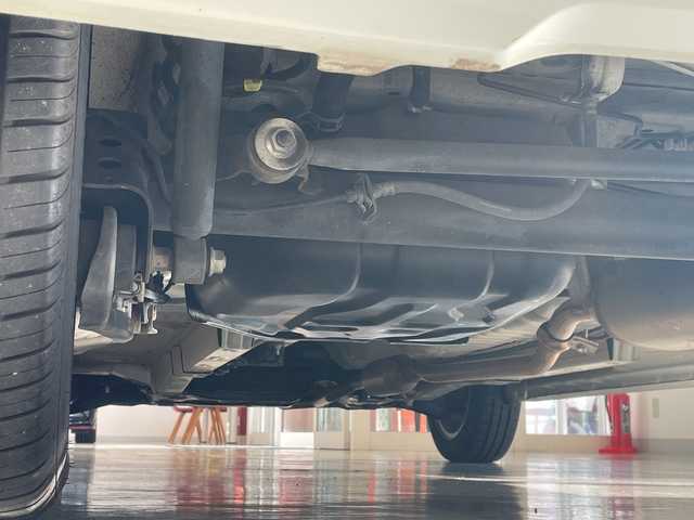 スズキ スペーシア カスタム GS 福井県 2014(平26)年 3.6万km パールホワイト カロッツェリア7インチメモリーナビ/フルセグTV/BT/DVD/CD/SD/ETC(ハローキティ)/オートライト/HIDヘッドライト/盗難防止装置/両側スライドドア/純正14インチアルミホイール/プッシュスタート/スマートキー/スペアキー/純正フロアマット/フォグランプ/純正ドアバイザー