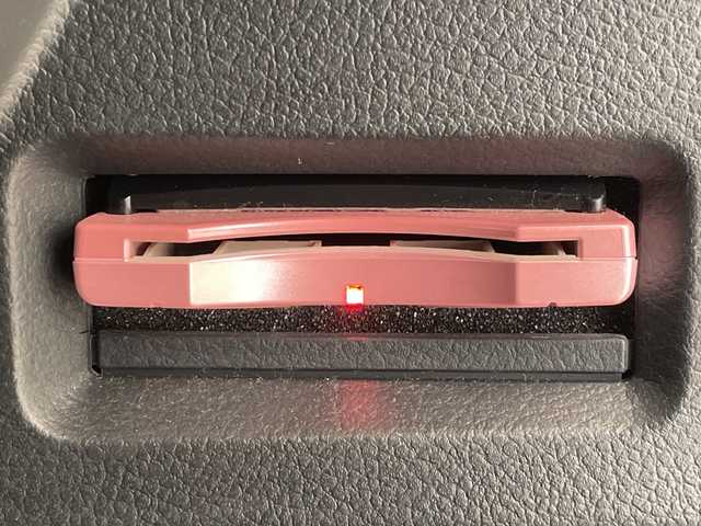 スズキ スペーシア カスタム GS 福井県 2014(平26)年 3.6万km パールホワイト カロッツェリア7インチメモリーナビ/フルセグTV/BT/DVD/CD/SD/ETC(ハローキティ)/オートライト/HIDヘッドライト/盗難防止装置/両側スライドドア/純正14インチアルミホイール/プッシュスタート/スマートキー/スペアキー/純正フロアマット/フォグランプ/純正ドアバイザー