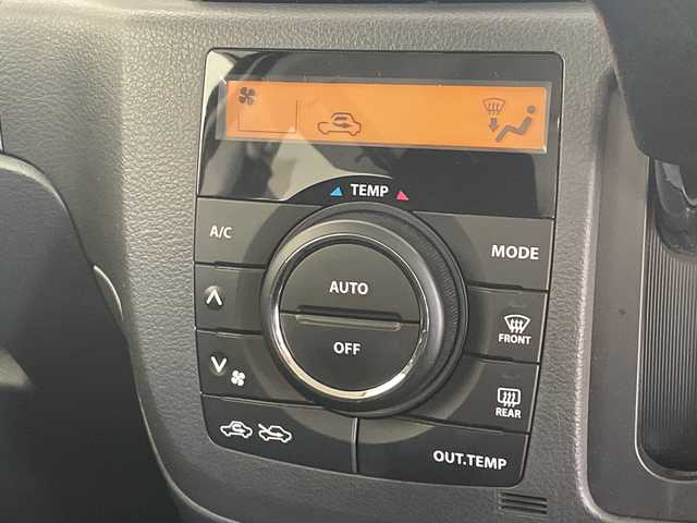 スズキ スペーシア カスタム GS 福井県 2014(平26)年 3.6万km パールホワイト カロッツェリア7インチメモリーナビ/フルセグTV/BT/DVD/CD/SD/ETC(ハローキティ)/オートライト/HIDヘッドライト/盗難防止装置/両側スライドドア/純正14インチアルミホイール/プッシュスタート/スマートキー/スペアキー/純正フロアマット/フォグランプ/純正ドアバイザー