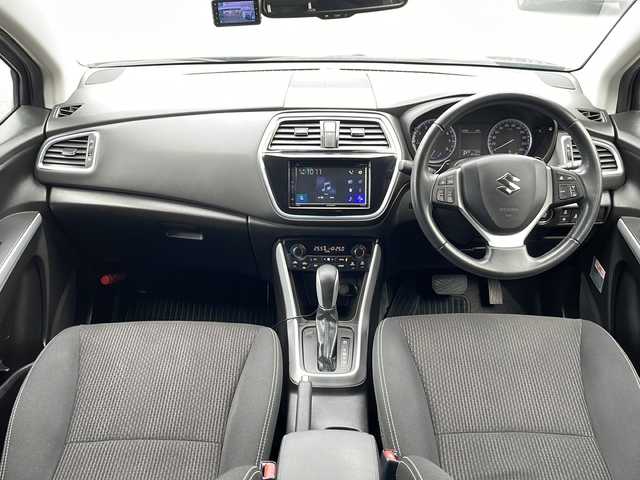 スズキ ＳＸ４ Ｓクロス 愛知県 2020(令2)年 3.9万km スフィアブルーパール /ワンオーナー//禁煙車//プッシュスタート//スマートキー×２//ETC//カロッツェリアディスプレイオーディオ(FH-8500DVS)//Bluetooth・CD・DVD・AM・FM//前後ドライブレコーダー//アダプティブクルーズコントロール//パドルシフト//ルーフレール//ウインカーミラー//LEDヘッドライト//オートライト・オートハイビーム//フォグランプ//横滑り防止機能//純正17インチアルミホイール//純正ドアバイザー//保証書・取扱説明書