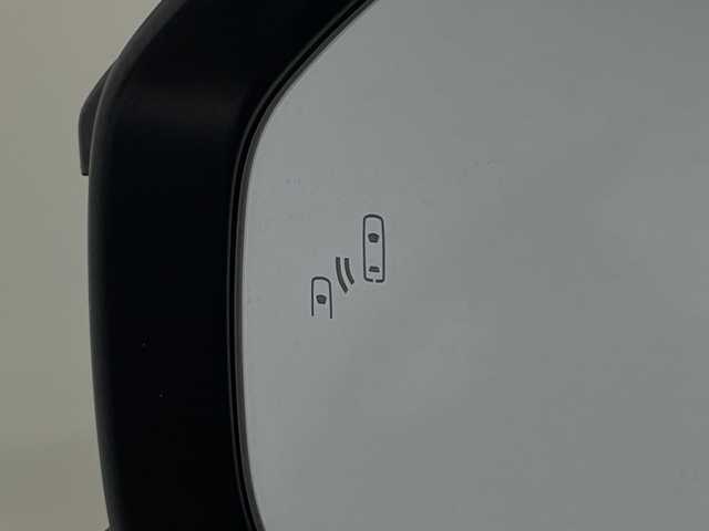 トヨタ クラウン スポーツ Z 神奈川県 2024(令6)年 0.8万km プレシャスホワイトパール 4WD/モデリスタスポイラー/パノラマルーフ/純正12.3型DA/ナビ/フルセグ　Bluetooth　USB　/パノラミックビューモニター/デジタルインナーミラー/PBD/HUD/パーキングアシスト/AC100Vコンセント/ワイヤレス充電/純正ビルトインETC2.0/純正前後ドライブレコーダー/セーフティセンス/レーダークルーズコントロール/レーンディパーチャーアラート/レーンチェンジアシスト/BSM/PCS/プロアクティブドライビングアシスト/フロント/リヤクロストラフィックアラート/後方車両検知/パーキングサポートブレーキ/安心降車アシスト/周辺車両接近時サポート/先行車発進告知機能/後退速度抑制/ロードサインアシスト/アドバンストドライブ/ドライバーモニター/ITSコネクト/ハイビームアシスト/前後ソナー/キャメル革シート/前席パワーシート/シートヒーター/ベンチレーション/運転席ポジションメモリー/革巻きステアリング/プッシュスタート/スマートキー/純正21インチAW/純正リアスポイラー/LEDヘッドランプ/ヘッドライトウォッシャー