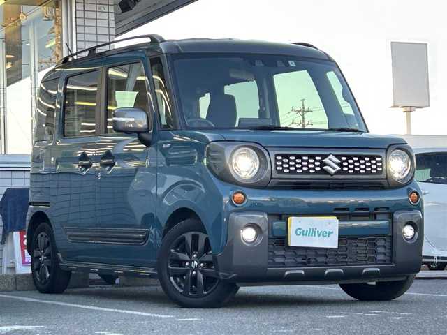 スズキ スペーシア ギア HYBRID XZターボ 愛知県 2022(令4)年 4.4万km デニムブルー ガンメタリック 2トーン /禁煙//純正ナビ/フルセグ/CD/DVD/BT/USB/ACP/AA///全方位カメラ/両側パワースライドドア//レーダークルーズコントロール/レーンキープアシスト//衝突軽減システム/前後誤発進/ふらつき警報//先行者発進告知/HUD/クリアランスソナー//オートリトラウィンカーミラー//シートヒーター//プッシュスタート/スマートキー//LEDヘッドライト/LEDフォグ//オートライト/オートハイビーム//革巻きステアリング/ステアリングスイッチ//パドルシフト//ビルトインETC/アイドリングストップ//横滑り防止システム//前席バニティミラー/ルーフレール//純正14インチAW//純正フロアマット/ドアバイザー//新車時保証書//取扱説明書//スペアスマートキー有